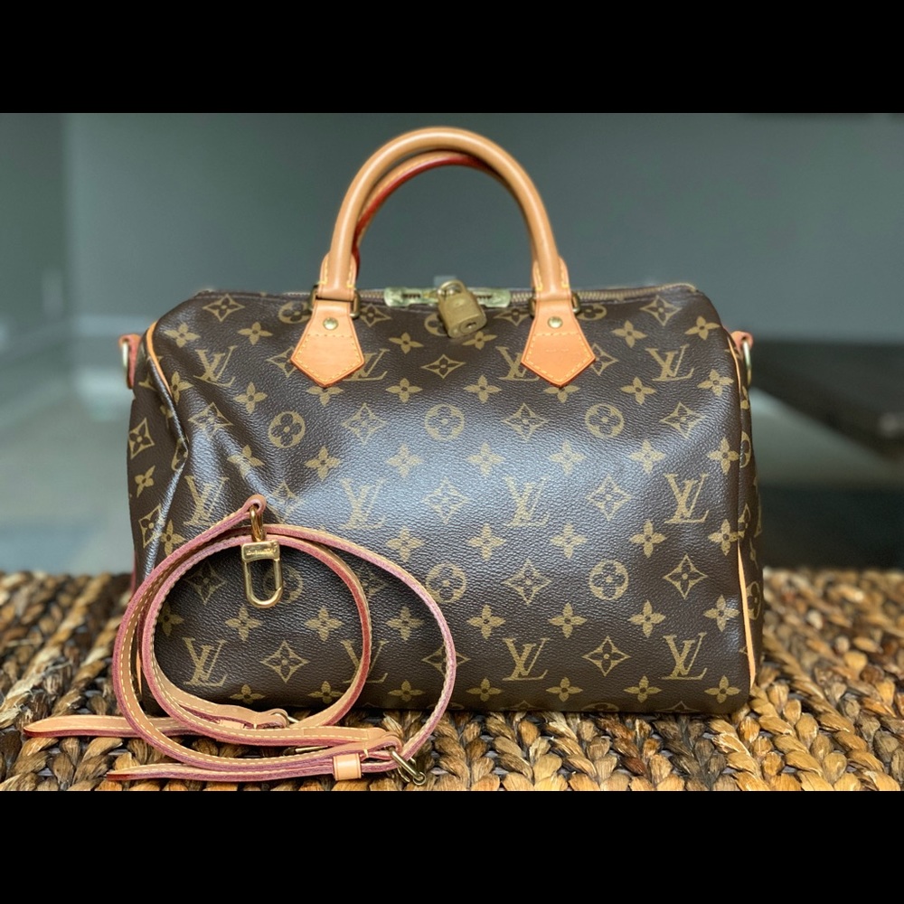 ❌SOLD❌Louis Vuitton Speedy Bandouliere 30 Monogram